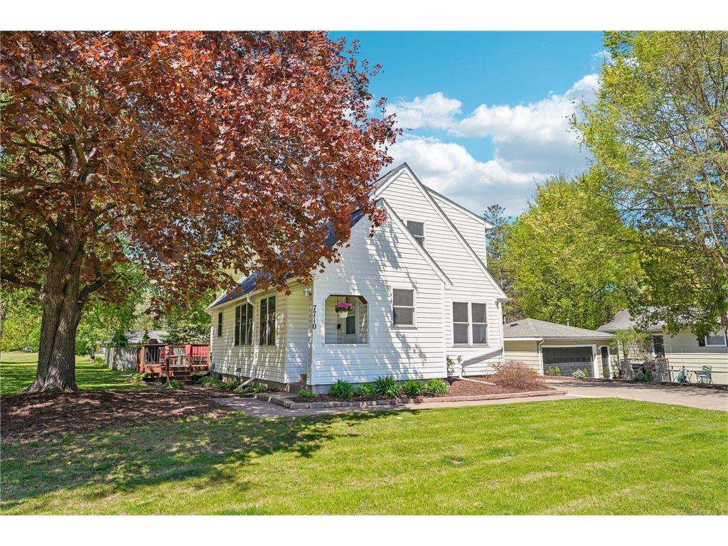 7710 Groveland Road Mounds View MN 55112 7070641 image3