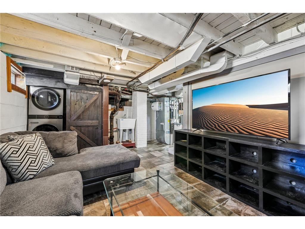 7710 Groveland Road Mounds View MN 55112 7070641 image31