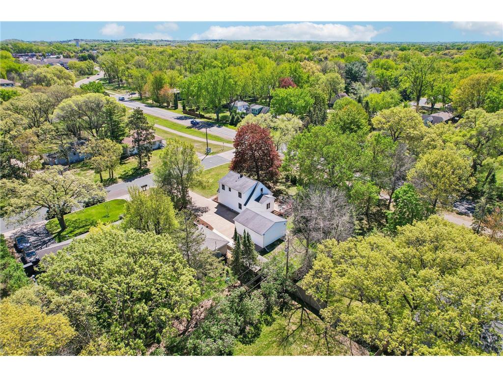 7710 Groveland Road Mounds View MN 55112 7070641 image59