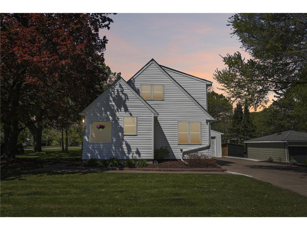 7710 Groveland Road Mounds View MN 55112 7070641 image63