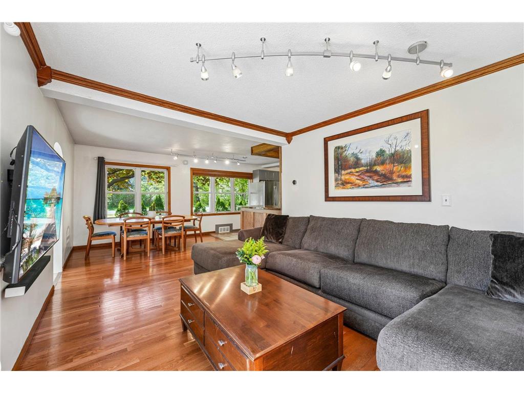 7710 Groveland Road Mounds View MN 55112 7070641 image9