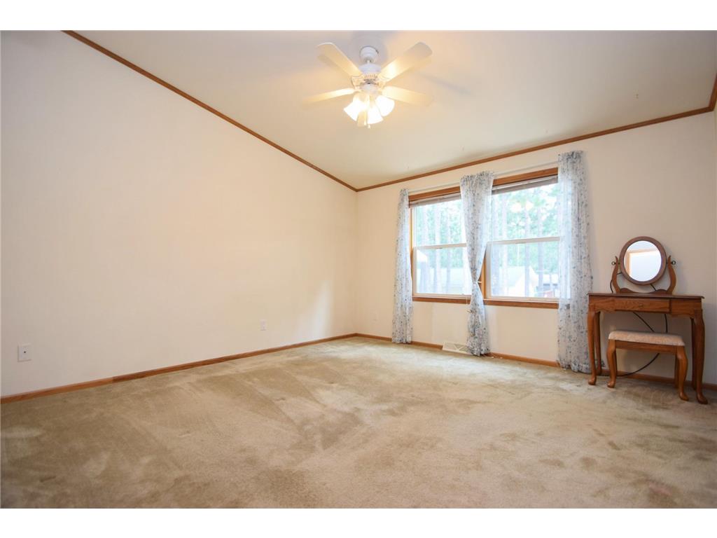 7710 Lois Lane Danbury WI 54830 - Yellow River 6777579 image23