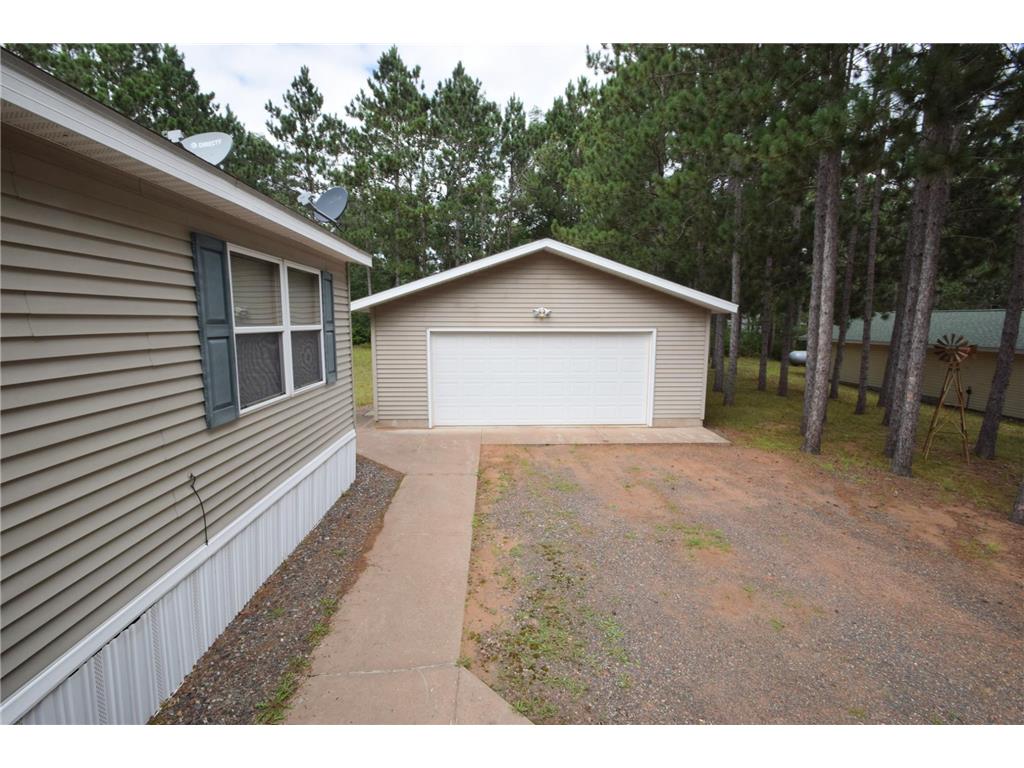 7710 Lois Lane Danbury WI 54830 - Yellow River 6777579 image36