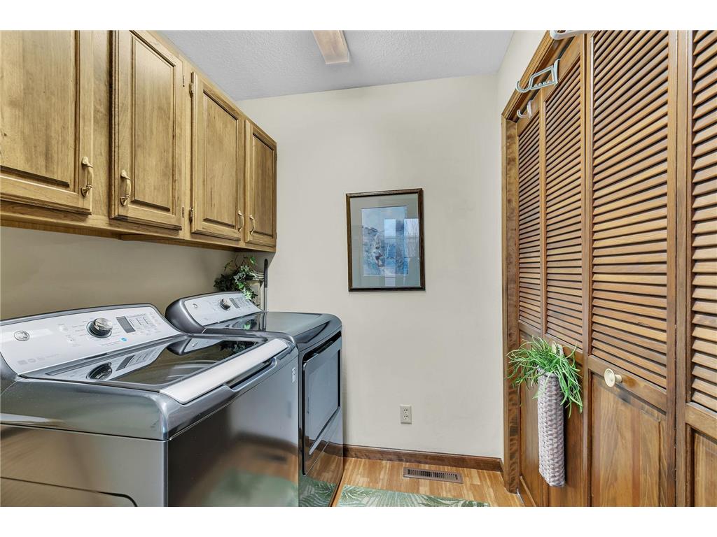 7711 N Shore Drive New London Twp MN 56288 - Green 7037912 image25