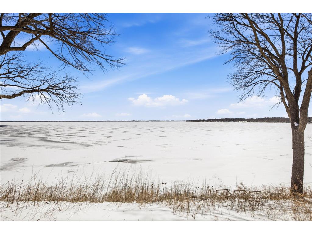 7711 N Shore Drive New London Twp MN 56288 - Green 7037912 image3