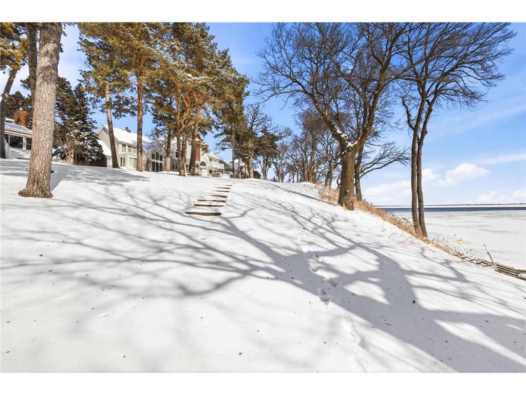 7711 N Shore Drive New London Twp MN 56288 - Green 7037912 image4