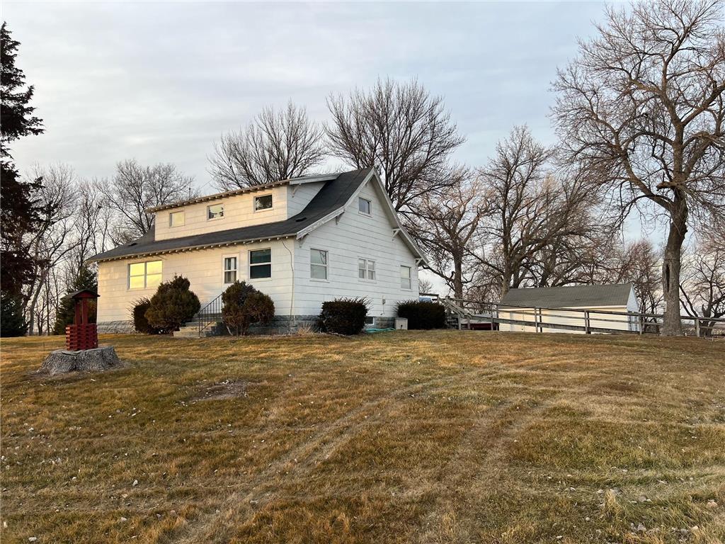 77118 430th Street Truman MN 56088 6485069 image1