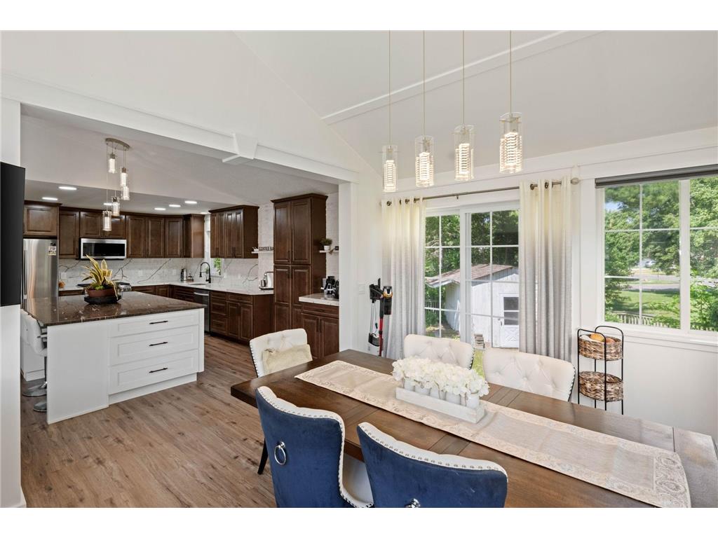 7712 N College Park Drive Brooklyn Park MN 55445 7088723 image11