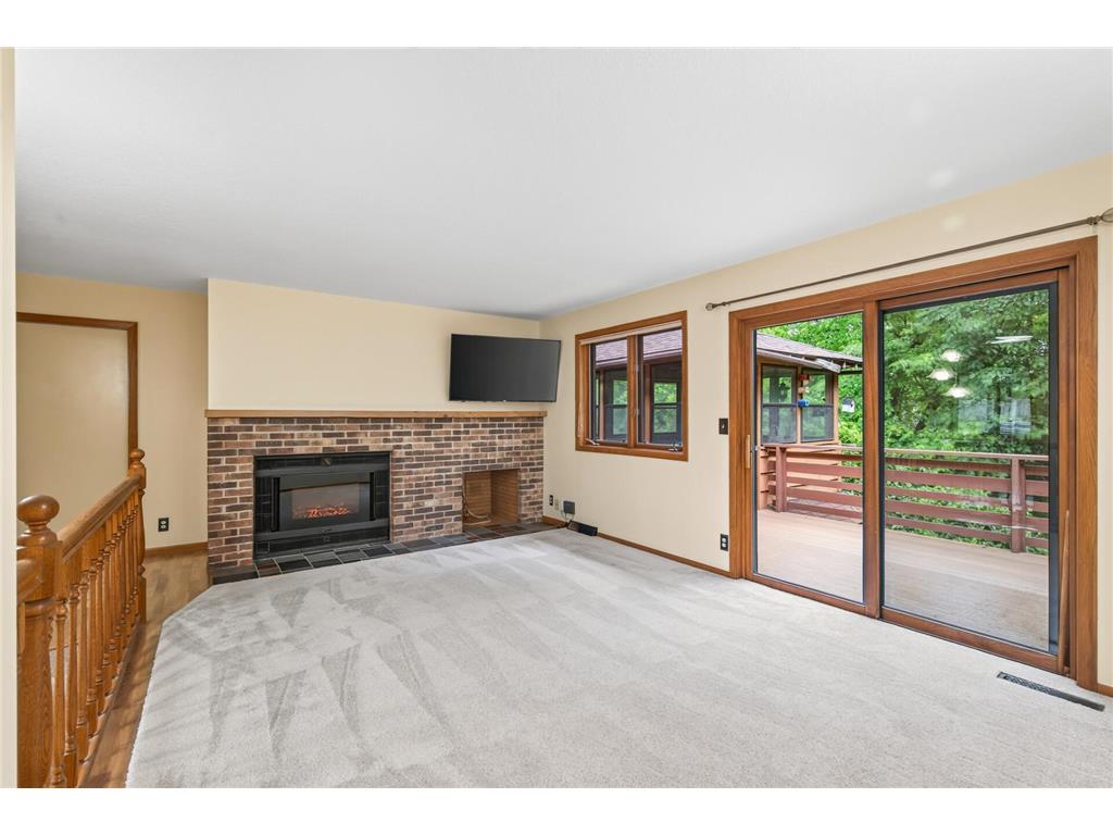 7712 Riverdale Drive N Brooklyn Park MN 55444 7095354 image10