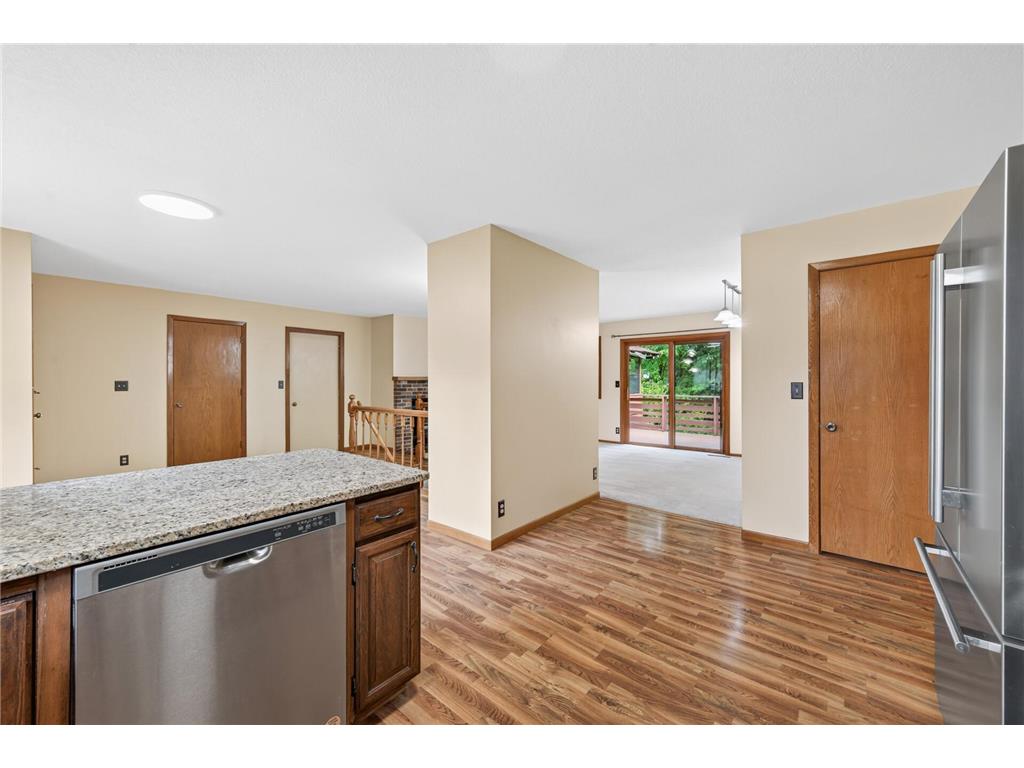 7712 Riverdale Drive N Brooklyn Park MN 55444 7095354 image16