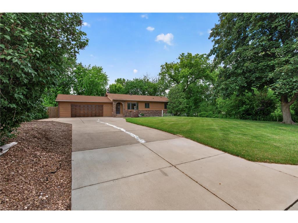 7712 Riverdale Drive N Brooklyn Park MN 55444 7095354 image55