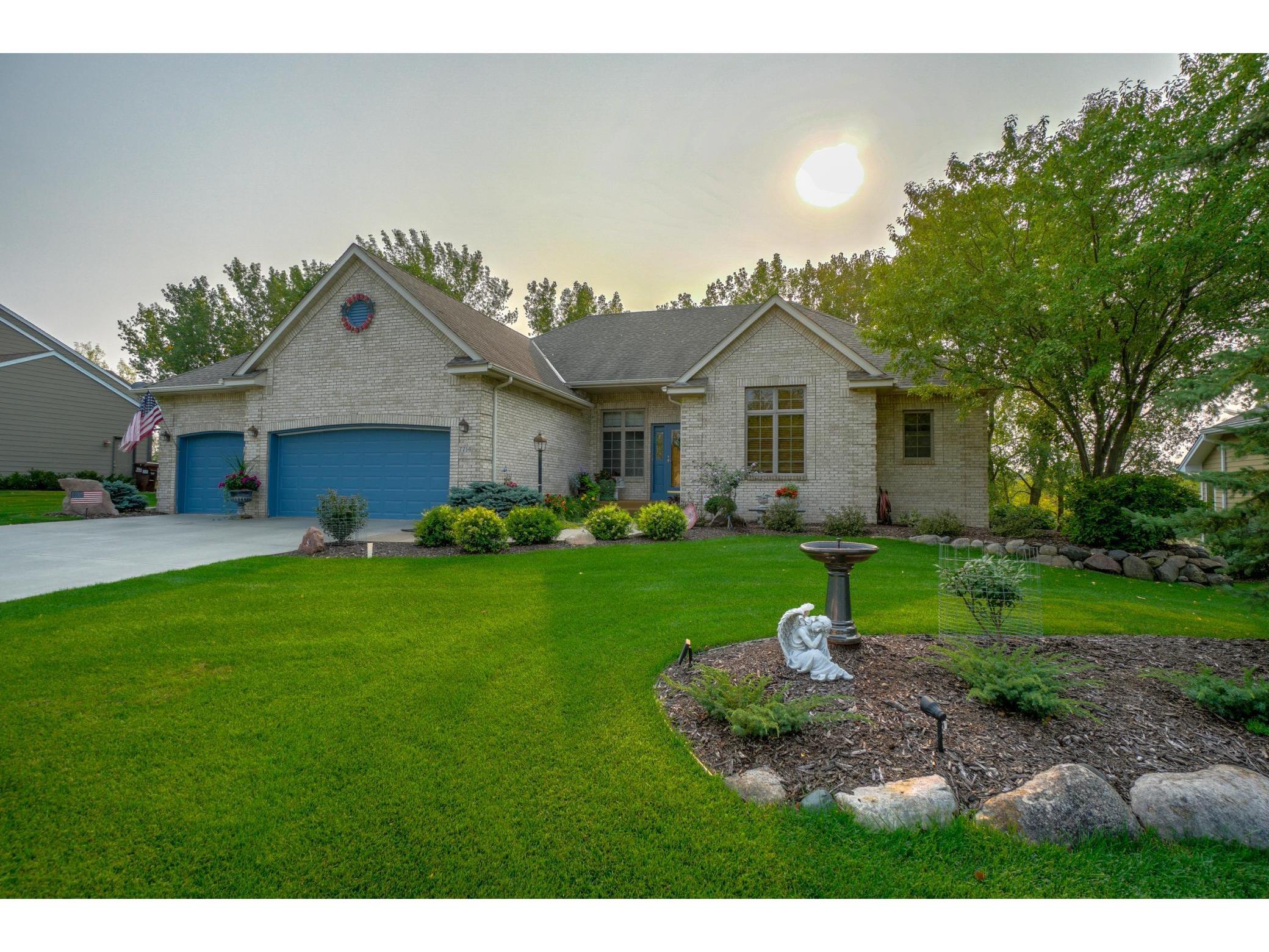 7714 Somerset Road, Woodbury, MN 55125 MLS 5660383 Edina Realty