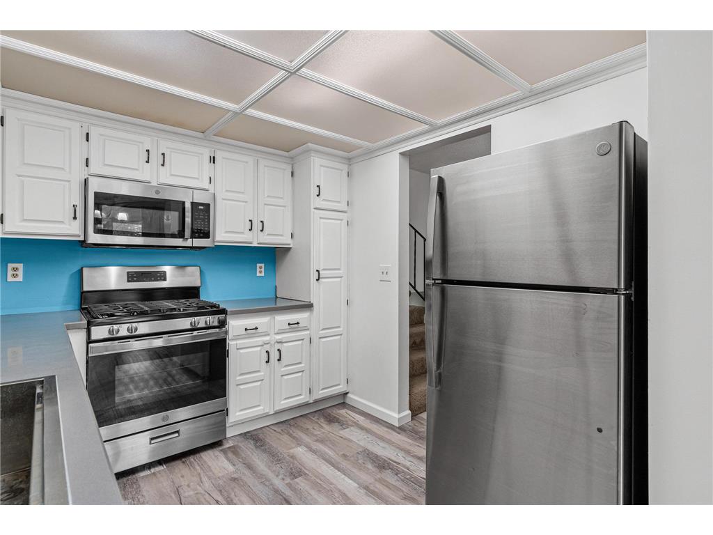 7714 York Lane N Brooklyn Park MN 55443 7023275 image11