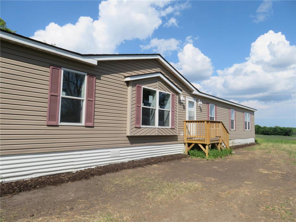 7715 Peyton Avenue SW Cokato MN 55321 6379605 image1