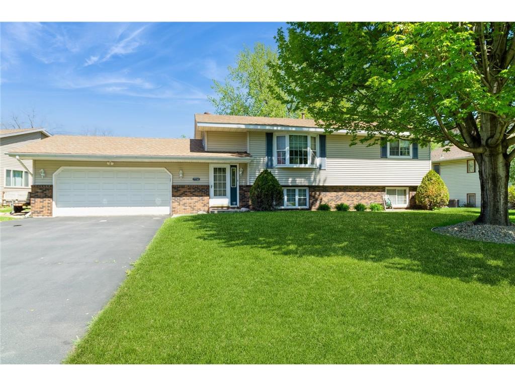 7716 82nd Avenue N Brooklyn Park MN 55445 6717042 image1