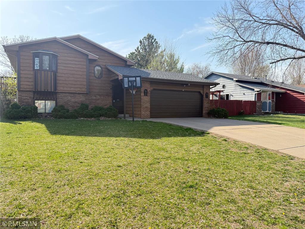 7717 Bryant Avenue N Brooklyn Park MN 55444 7059118 image18