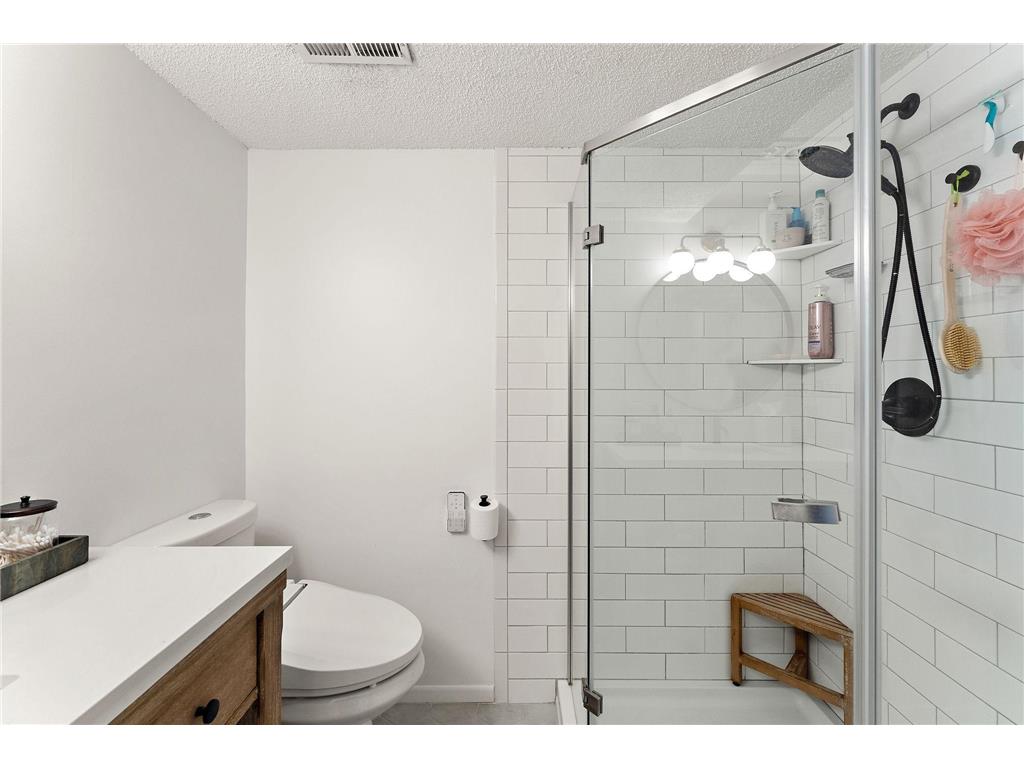 7717 Nicholas Way Chanhassen MN 55317 7034389 image24