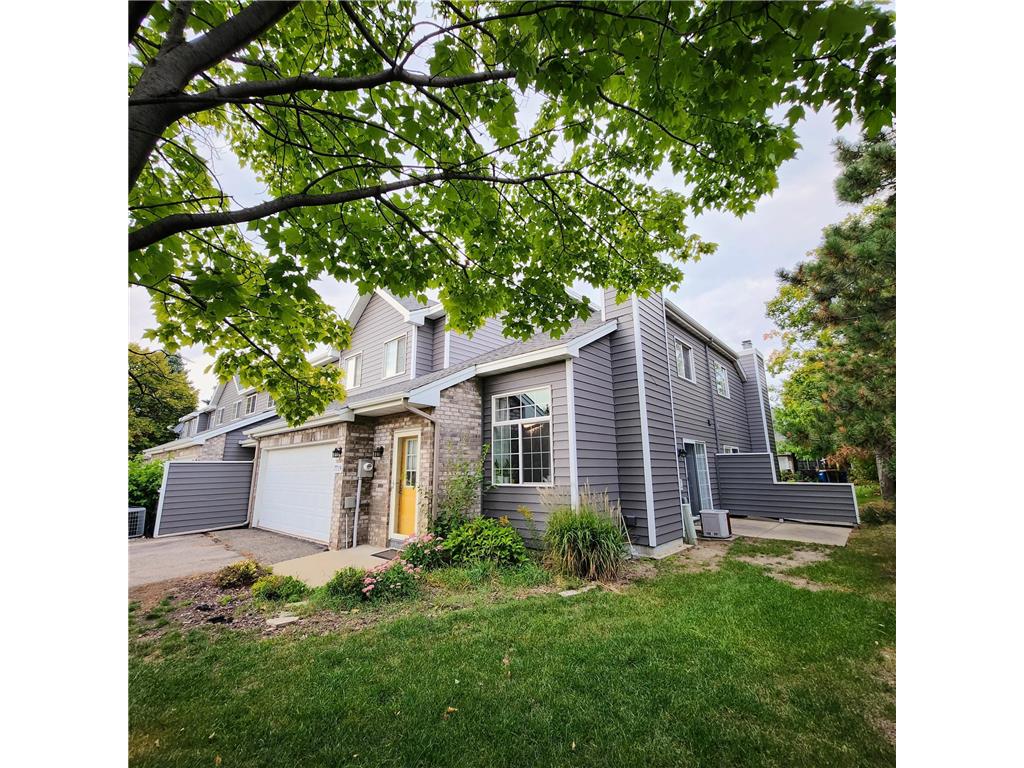 7719 S Shore Drive Chanhassen MN 55317 6436157 image1