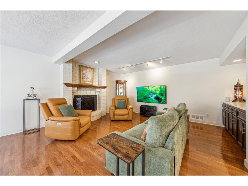 7720 Shaughnessy Road Edina MN 55439 6801317 image10