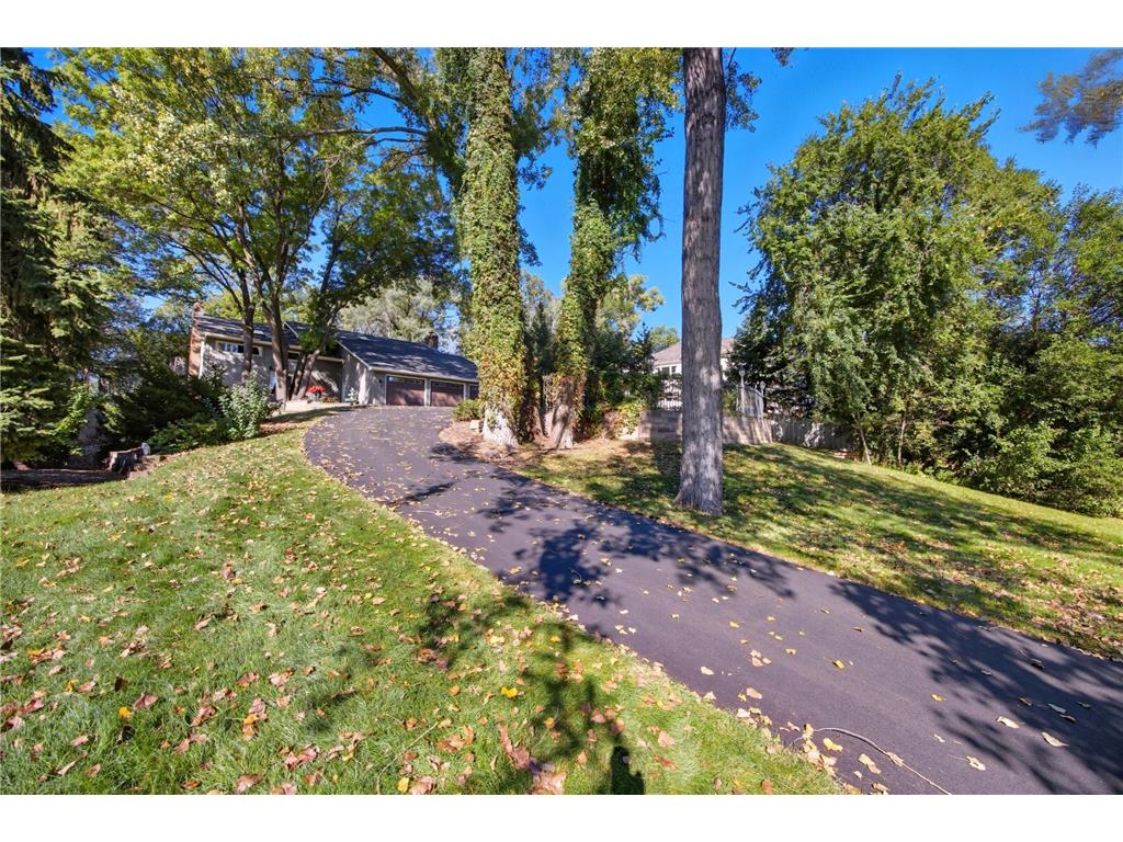 7720 Shaughnessy Road Edina MN 55439 7027960 image14