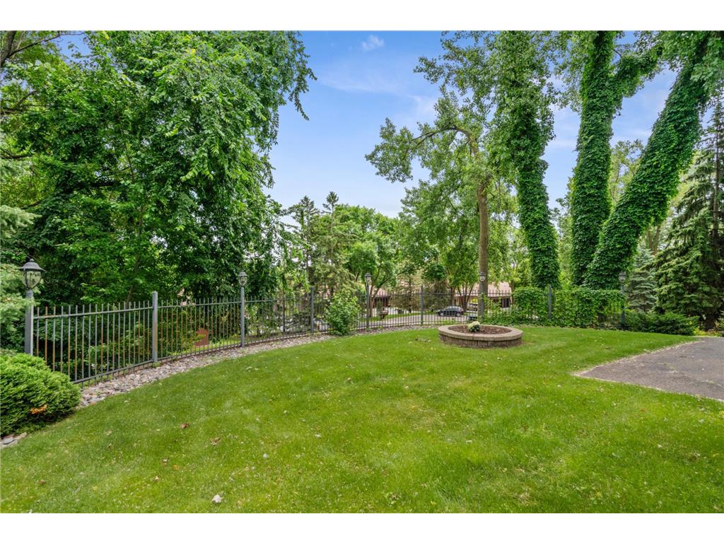 7720 Shaughnessy Road Edina MN 55439 7027960 image33