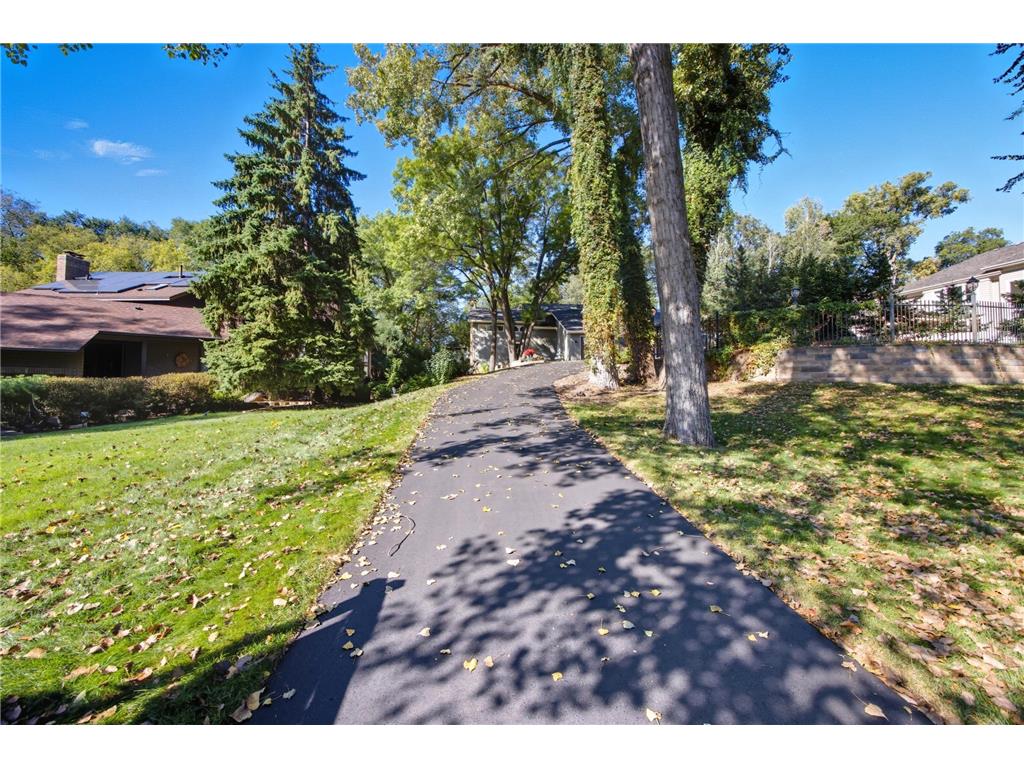 7720 Shaughnessy Road Edina MN 55439 7027960 image34