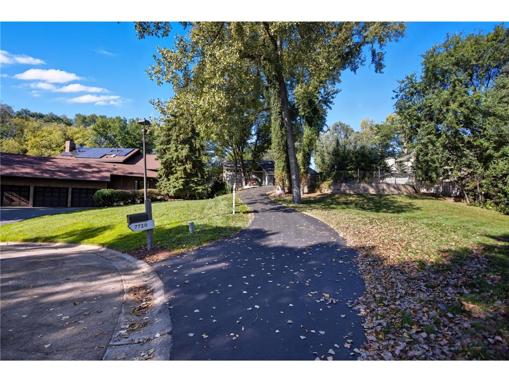 7720 Shaughnessy Road Edina MN 55439 7027960 image4