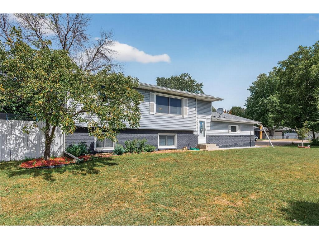 7720 Van Buren Street NE Spring Lake Park MN 55432 6781173 image1