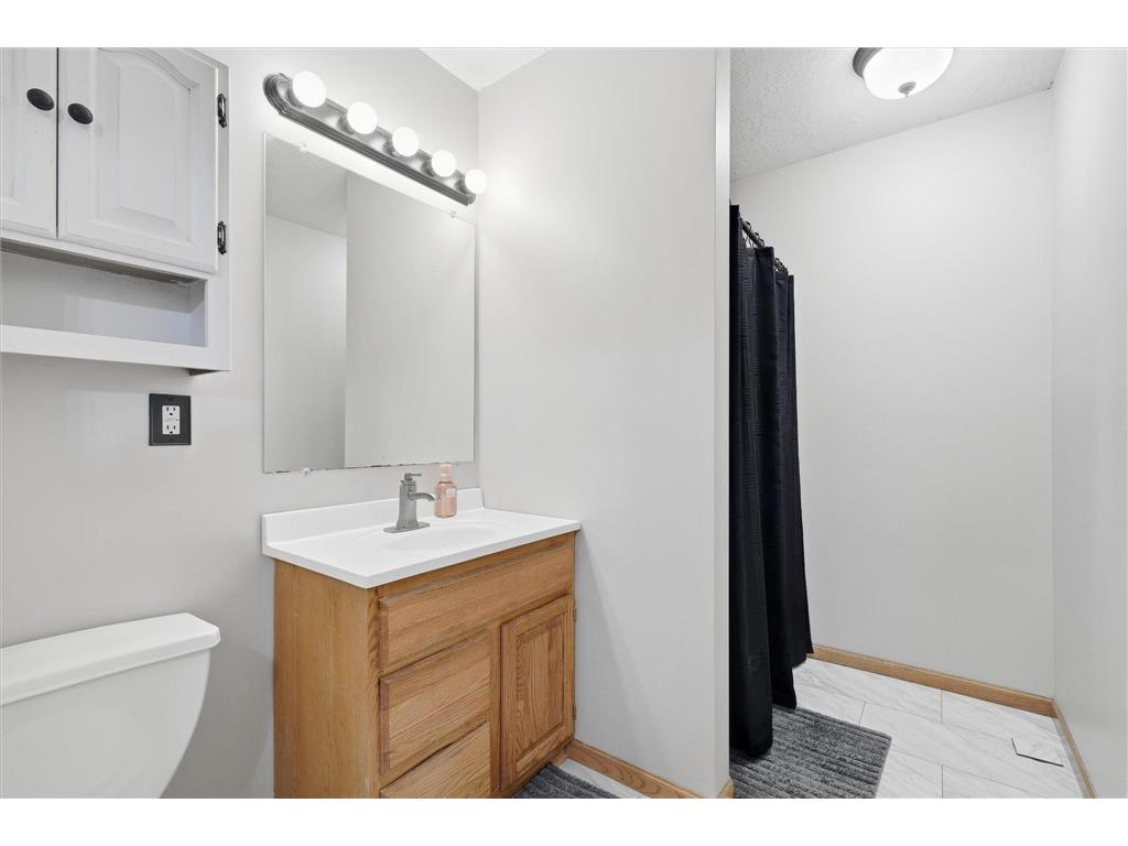 7723 Viking Boulevard NW Nowthen MN 55303 7095071 image36