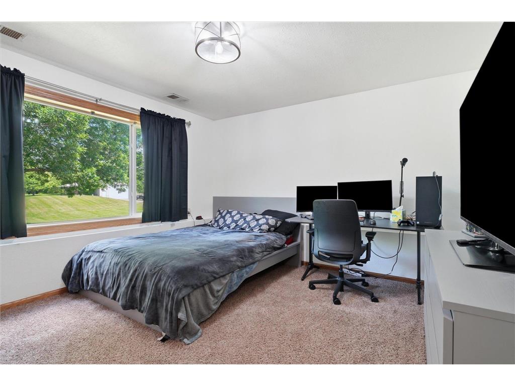 7723 Viking Boulevard NW Nowthen MN 55303 7095071 image37