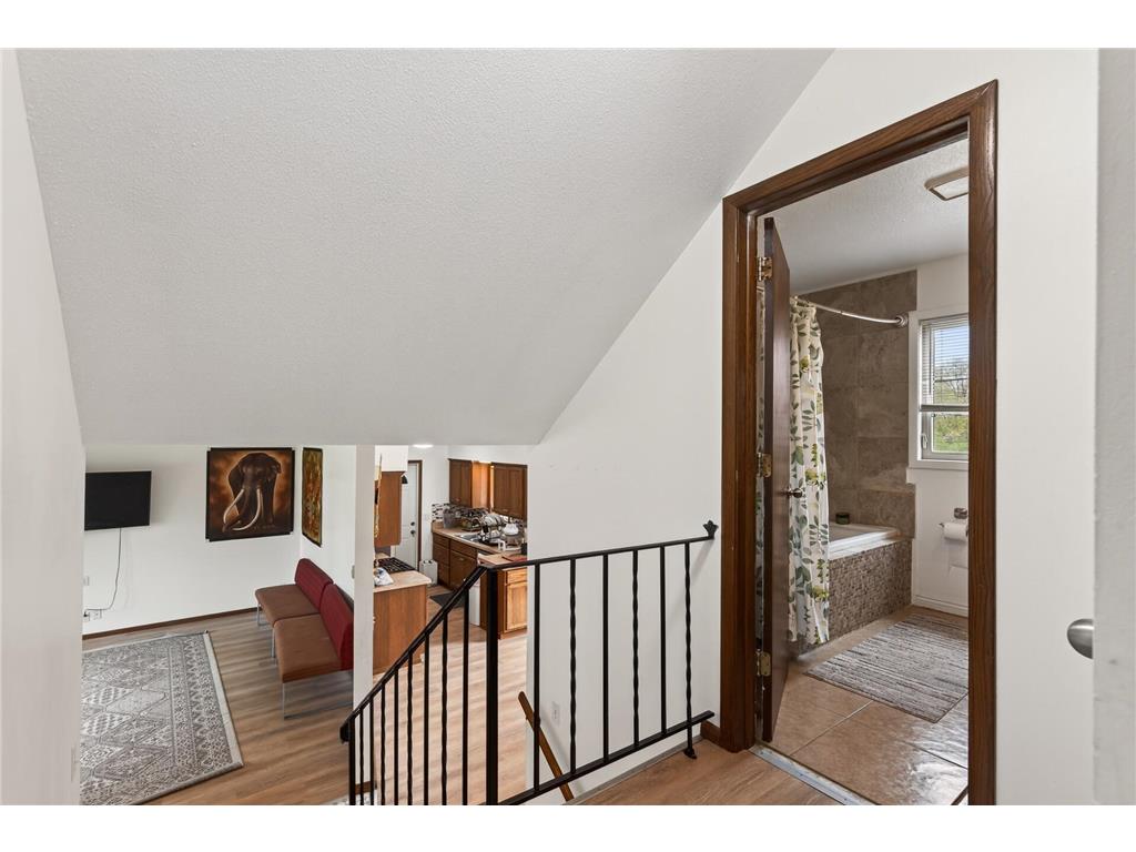 7724 Arlington Avenue N Brooklyn Park MN 55443 7036256 image17