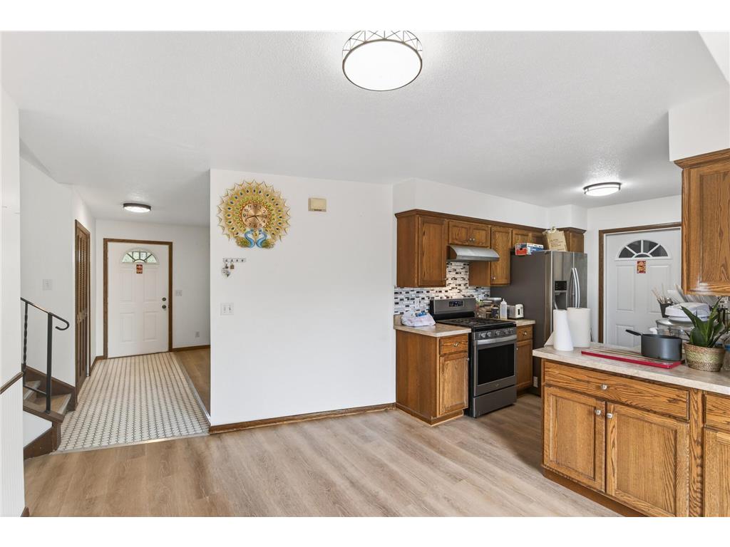 7724 Arlington Avenue N Brooklyn Park MN 55443 7036256 image8