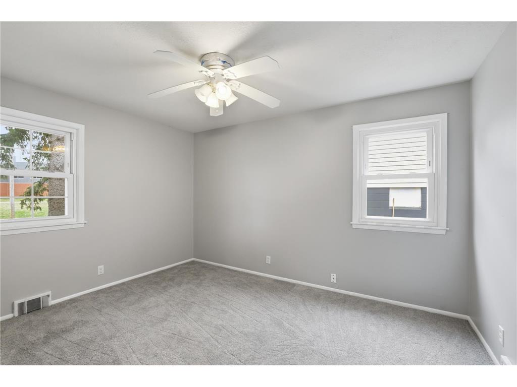 7725 W 22nd Street Saint Louis Park MN 55426 7022776 image12