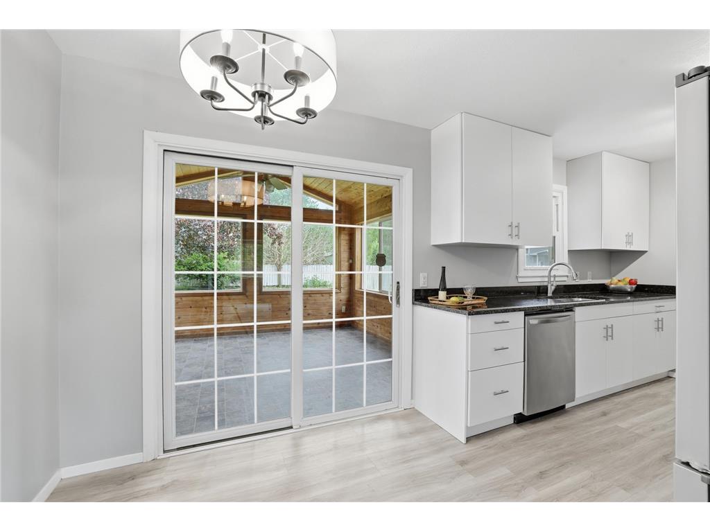 7725 W 22nd Street Saint Louis Park MN 55426 7022776 image5
