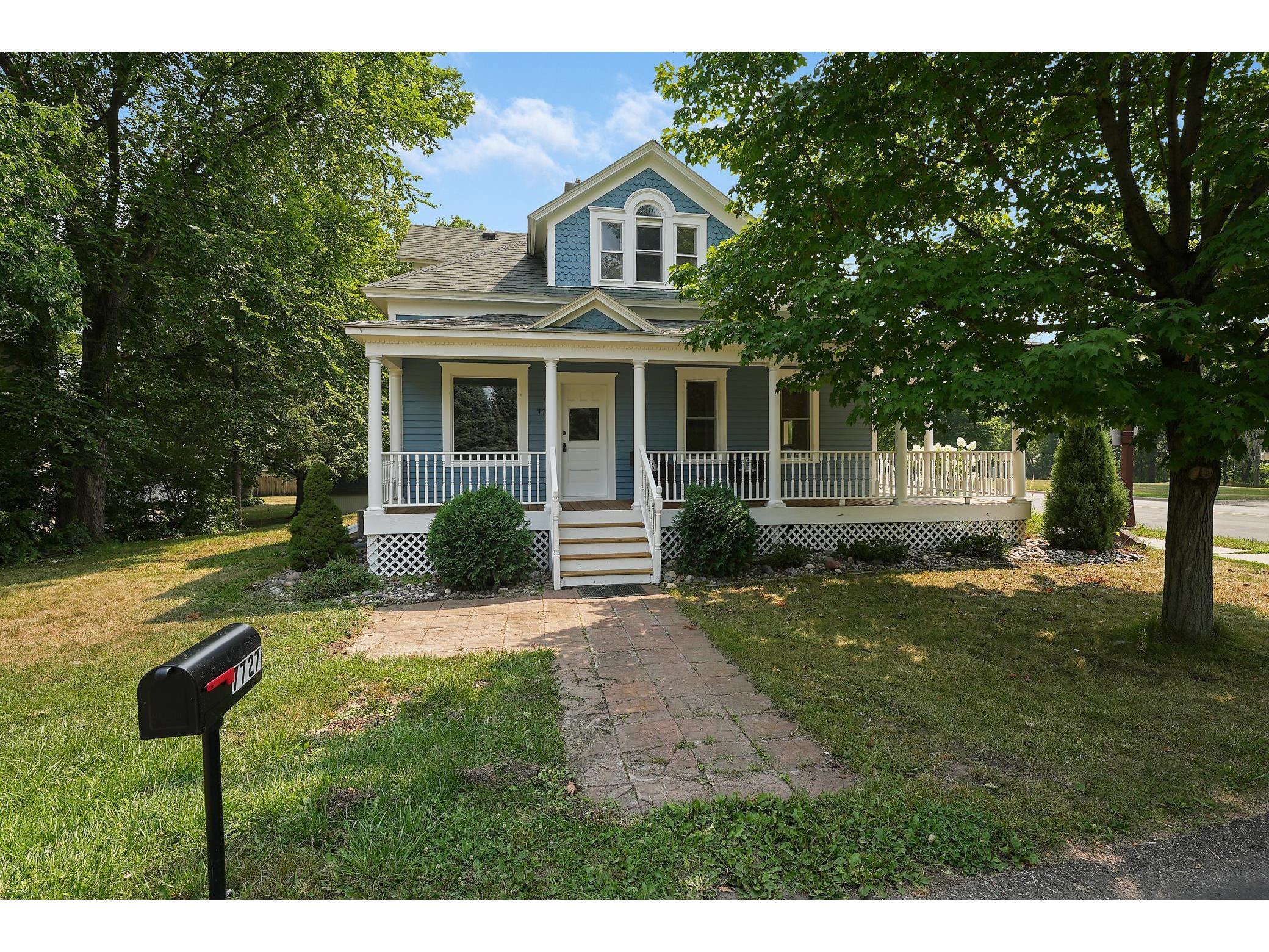 7727 Frontier Trail, Chanhassen, MN, 55317 MLS 6075293 Edina Realty