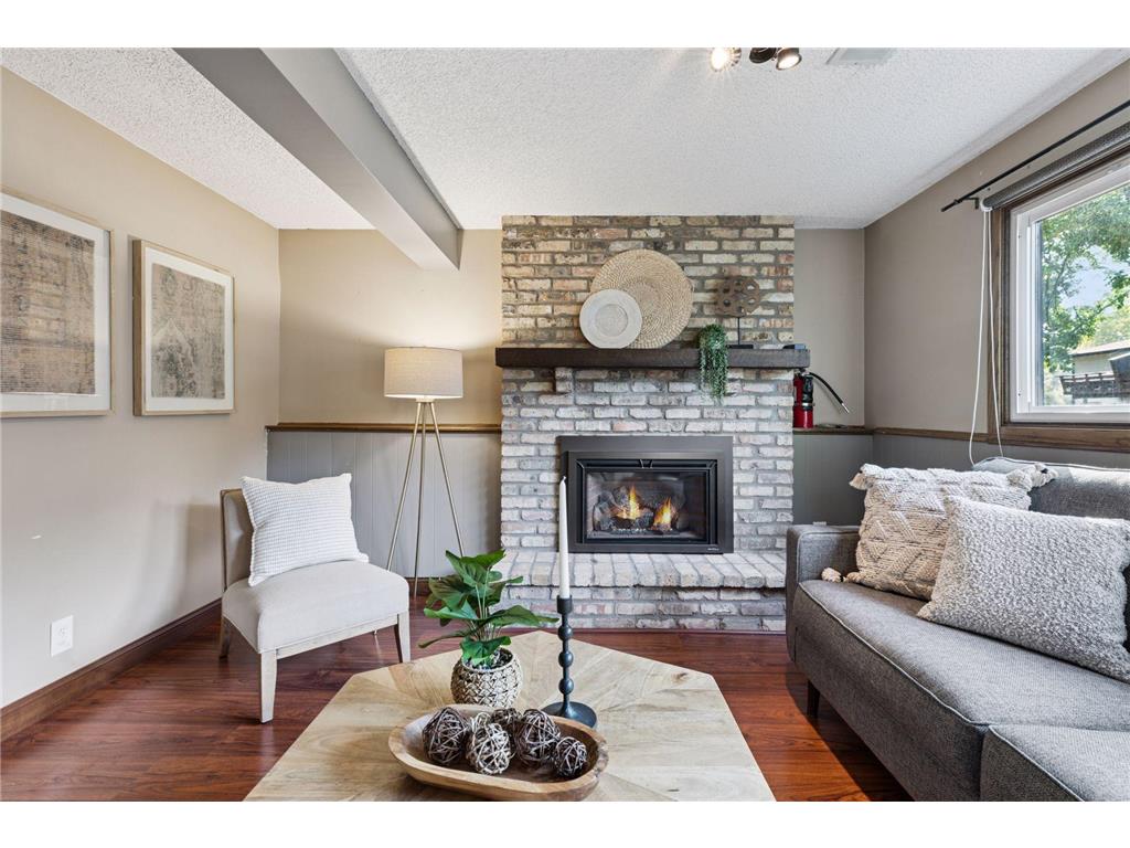 7727 York Lane N Brooklyn Park MN 55443 6782462 image1