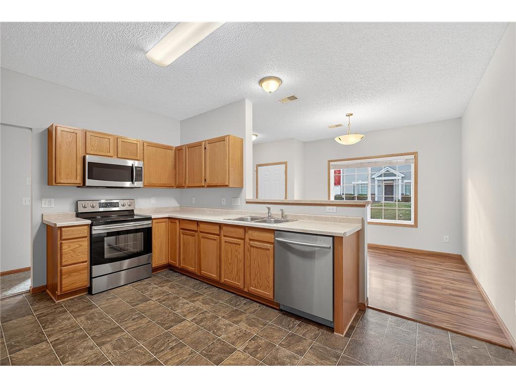 7729 Elm Grove Avenue New Hope MN 55428 7028835 image6