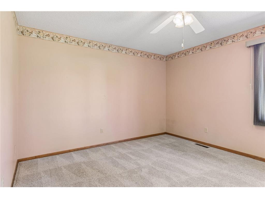 7730 Blaine Avenue Inver Grove Heights MN 55076 6768758 image19