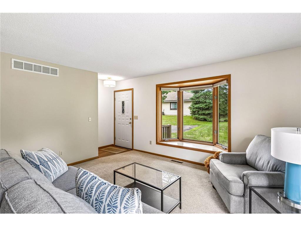 7730 Blaine Avenue Inver Grove Heights MN 55076 7115212 image7