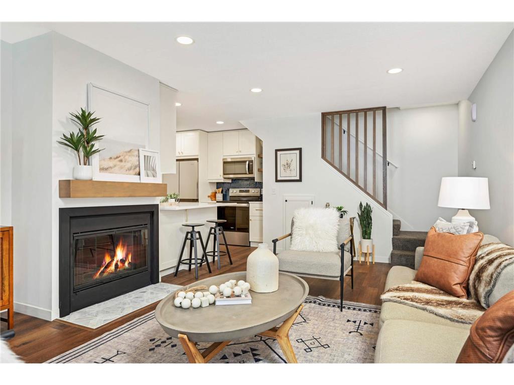 7731 S Shore Drive Chanhassen MN 55317 6427615 image1