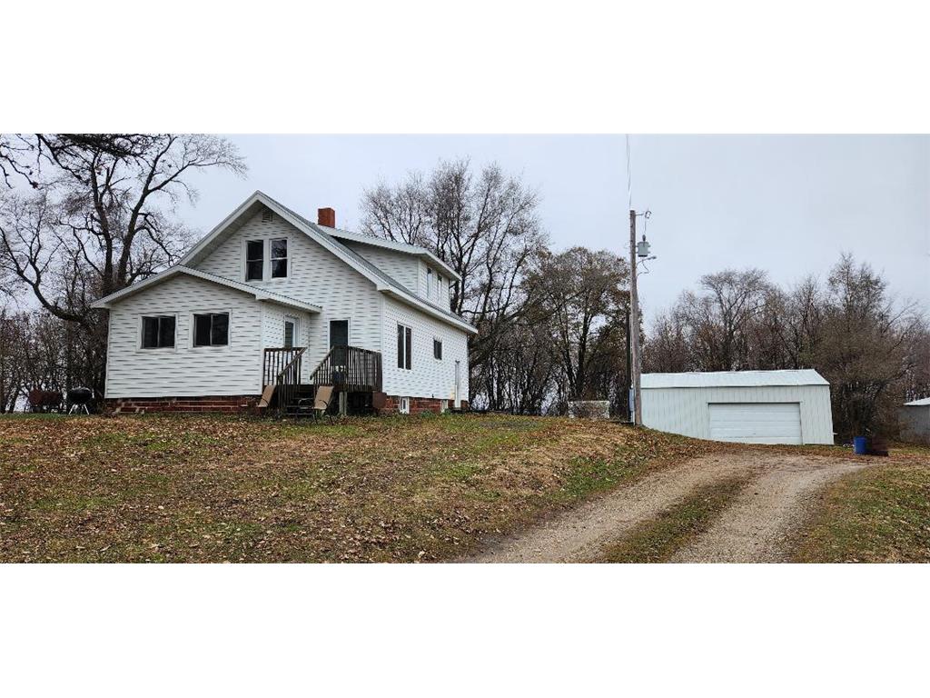 77348 325th Street Ellendale MN 56026 6820321 image1