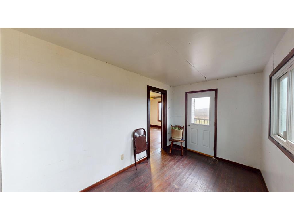 77348 325th Street Ellendale MN 56026 6820321 image17