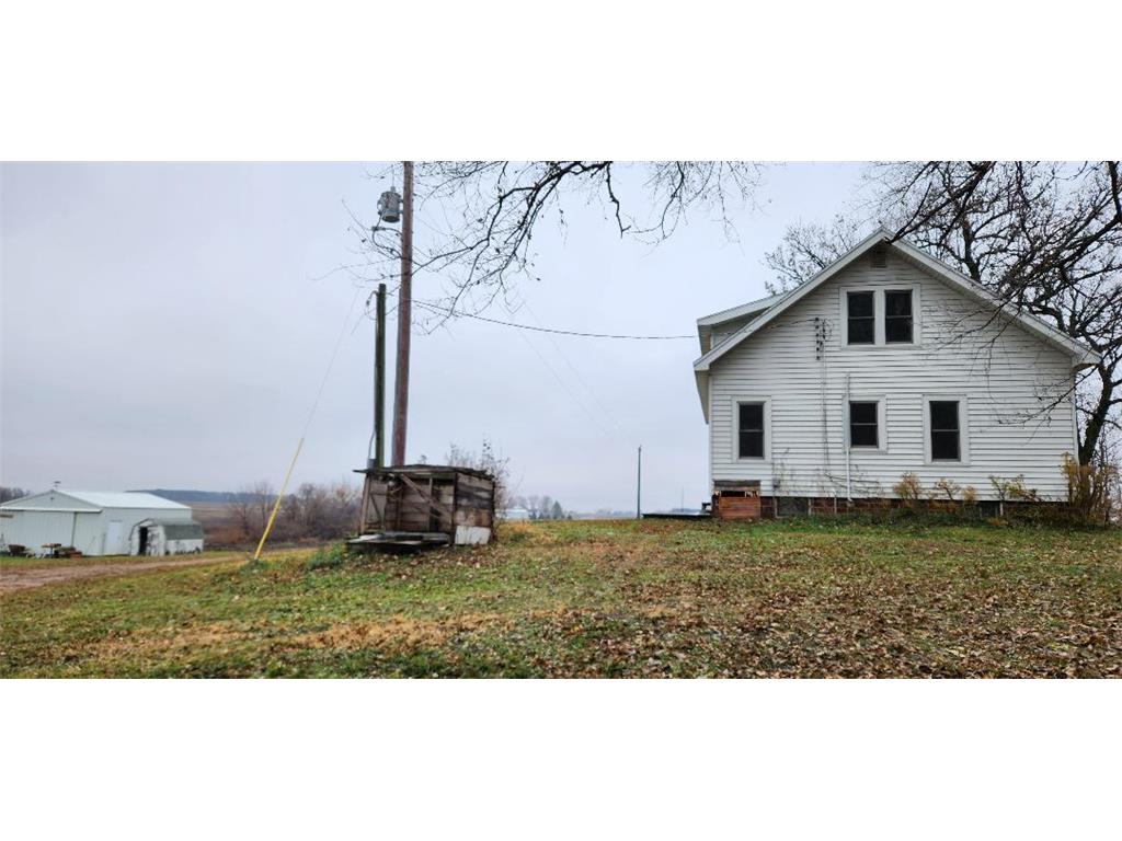 77348 325th Street Ellendale MN 56026 6820321 image29