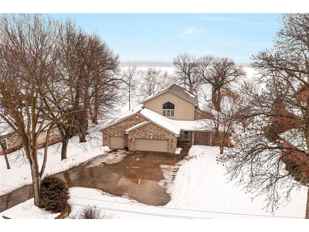 7735 N Shore Circle N Forest Lake MN 55025 - Forest 6326050 image1