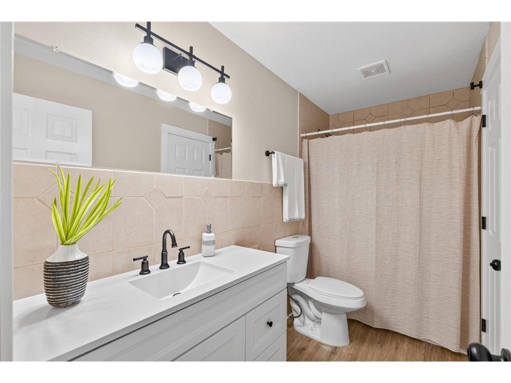 7735 York Lane N Brooklyn Park MN 55443 7108398 image20