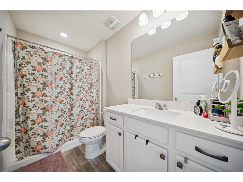 7737 205th Street W Lakeville MN 55044 7015364 image17