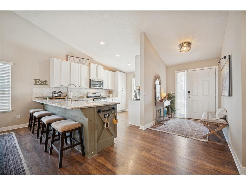 7737 205th Street W Lakeville MN 55044 7015364 image8