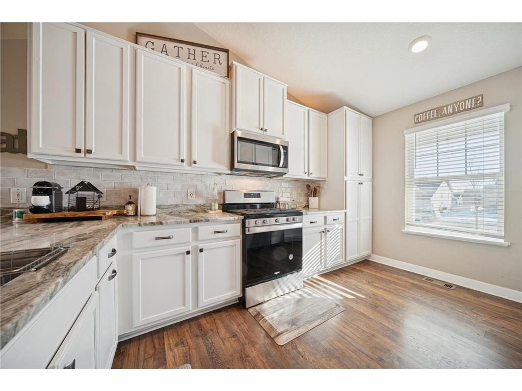 7737 205th Street W Lakeville MN 55044 7015364 image9