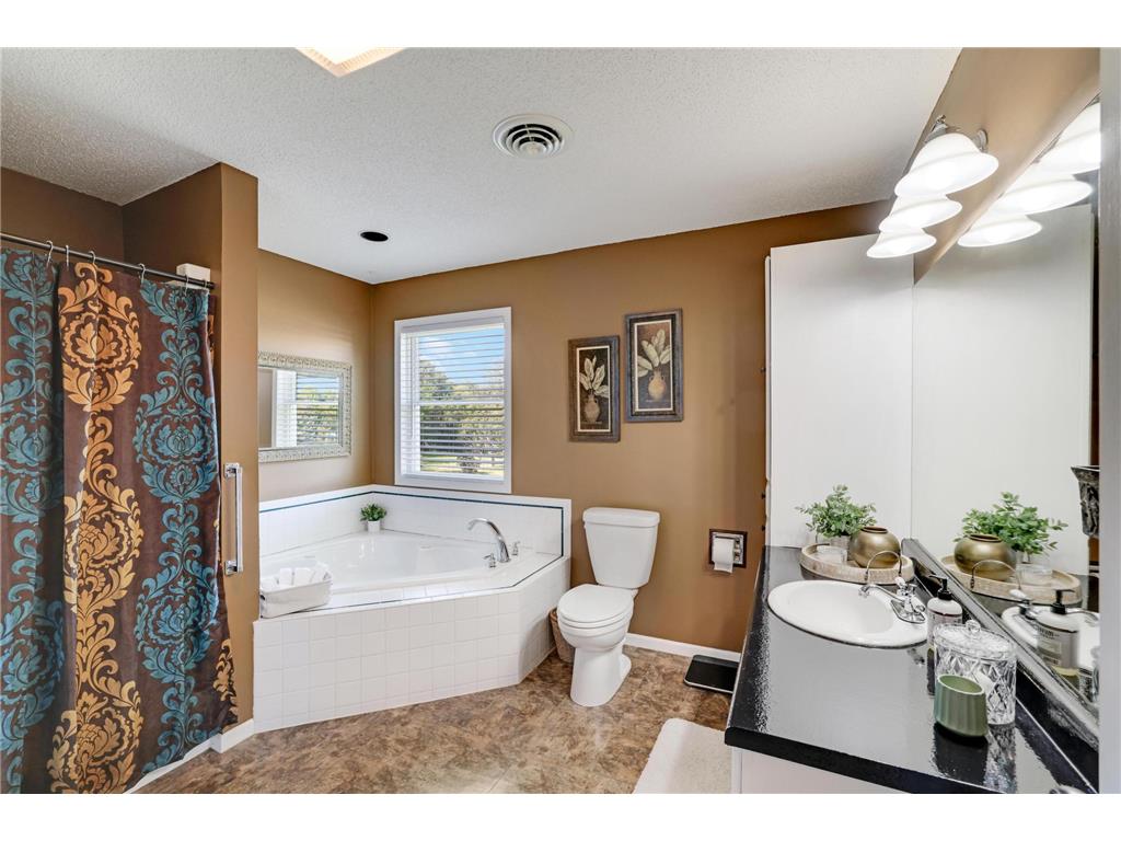 774 Oriole Lane Hudson WI 54016 7072232 image17