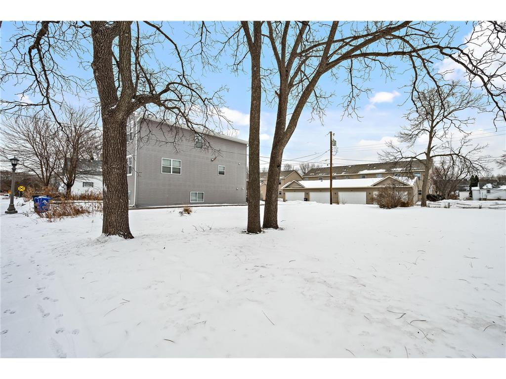 774 W Forster Street Saint Paul MN 55102 7093969 image3